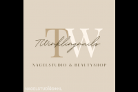 TWinklingnails