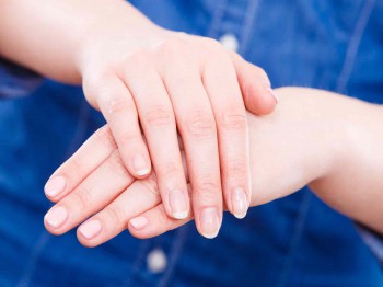 Vieze (vinger)nagels schoonmaken en schoonhouden, hoe doe je dat?