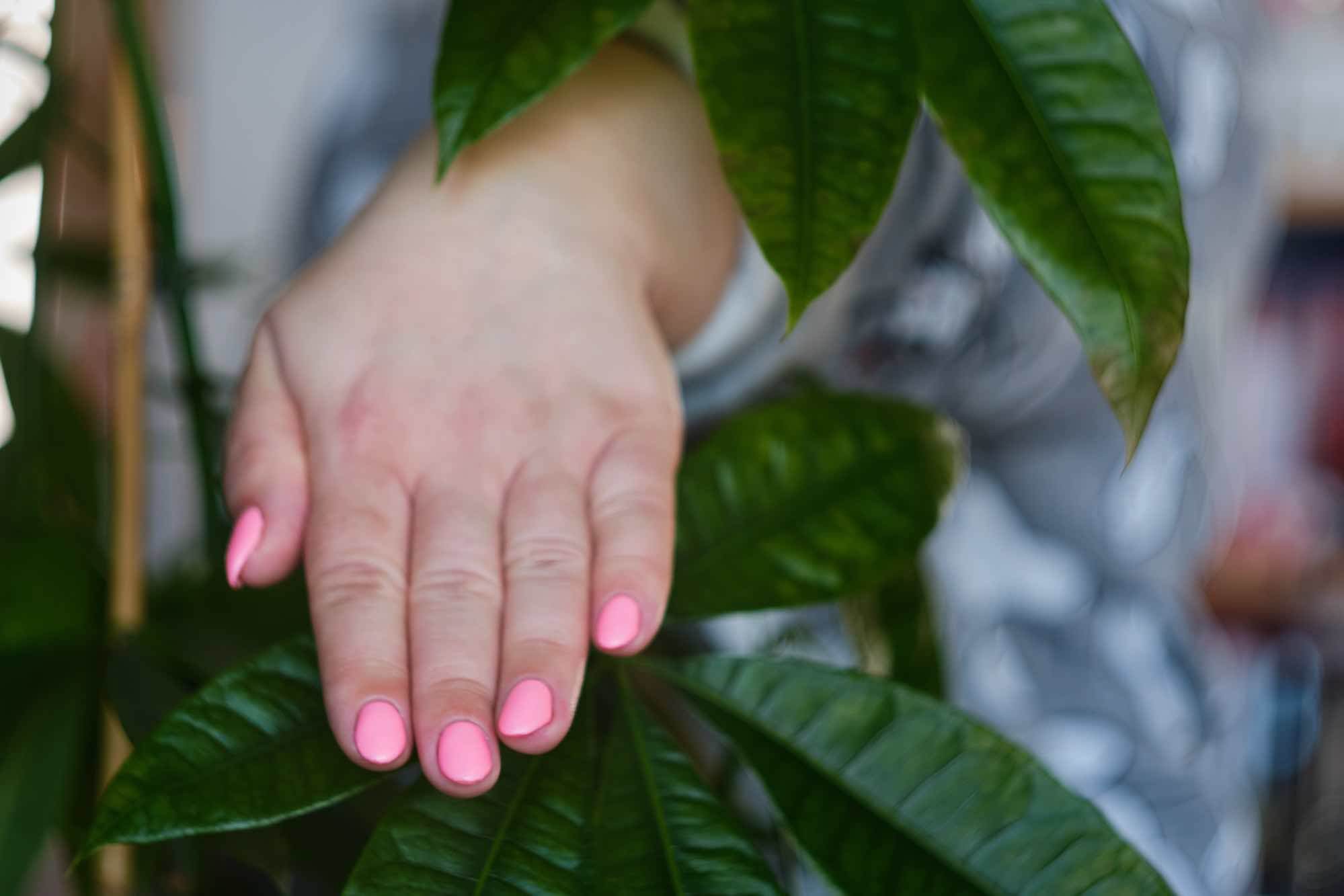 Pastel roze nagels
